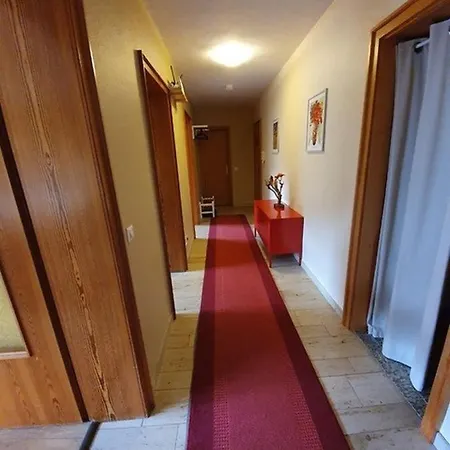 Sonnenblick Apartment *